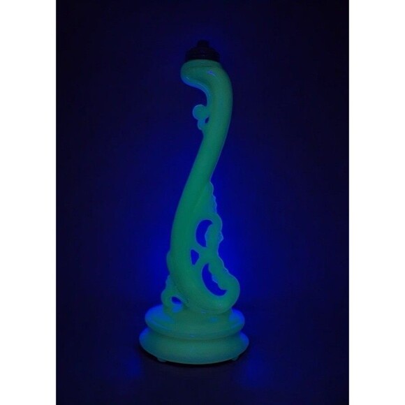 VTG Aladdin Alacite Uranium Glass Lamp Base Only - Picture 1 of 13